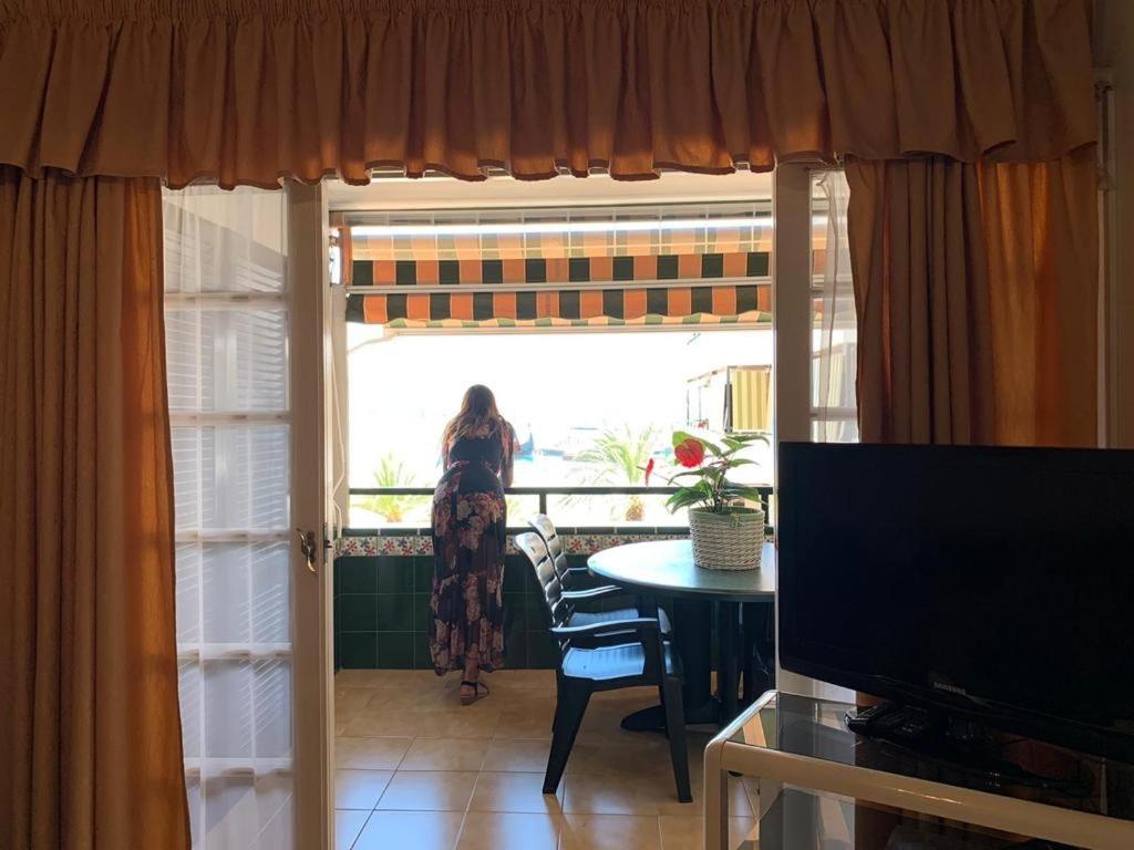 Views To The Infinite Sea In Los Cristianos Лос Кристианос Экстерьер фото